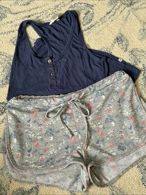 Lucky Brand Navy Ribbed Tank & Floral Lounge Shorts pajama set —- Size Small